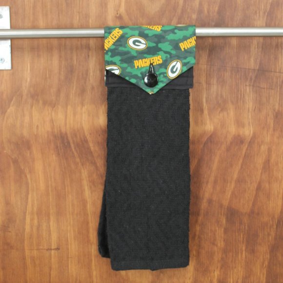GREEN BAY PACKER BLACK & GREEN PRINT HANDMADE HANGING KITCHEN COTTON TOWEL - Picture 9 of 9